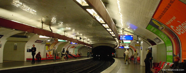 paris metro（パリのメトロ）Madeleine></div>

<div id=