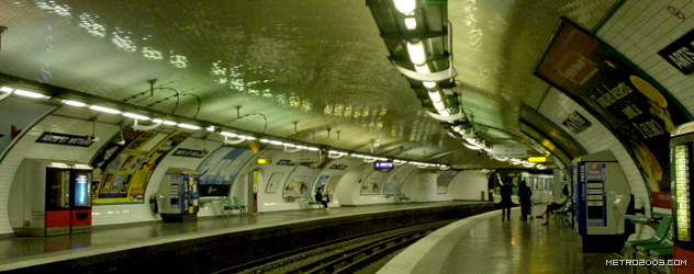 paris metro（パリのメトロ）Arts et Métiers></div>

<div id=