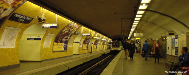 paris metro（パリのメトロ）Charles de Gaulle Étoile></div>

<div id=