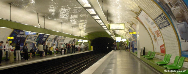 paris metro（パリのメトロ）Châtelet></div>

<div id=